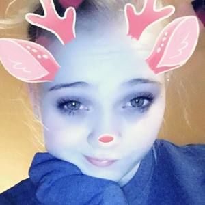 Meet your Posher, Monica